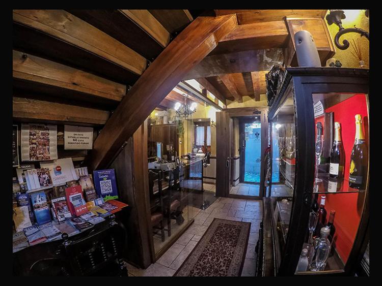 فندق Hospederia Casa De Cisneros توليدو المظهر الخارجي الصورة